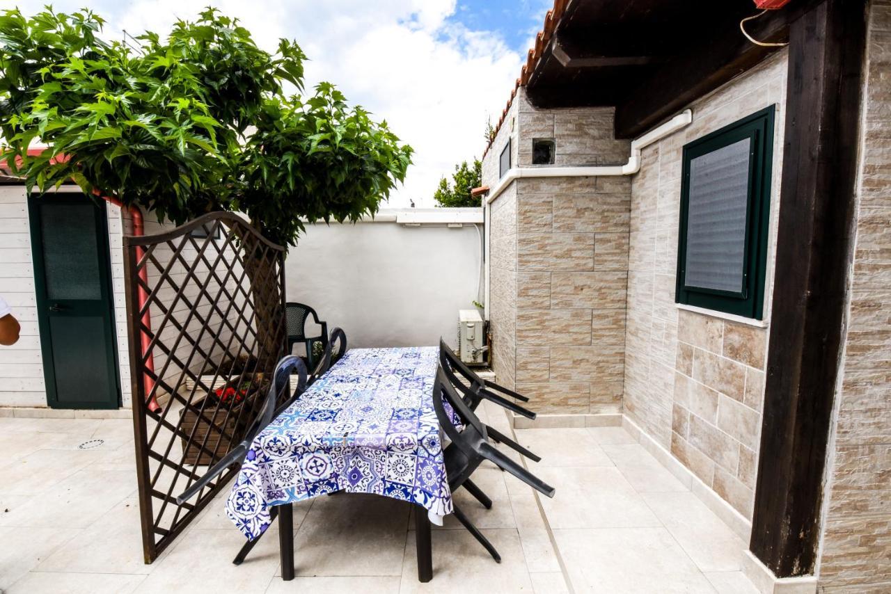 B&B Macchia Mediterranea San Pietro in Bevagna Zewnętrze zdjęcie